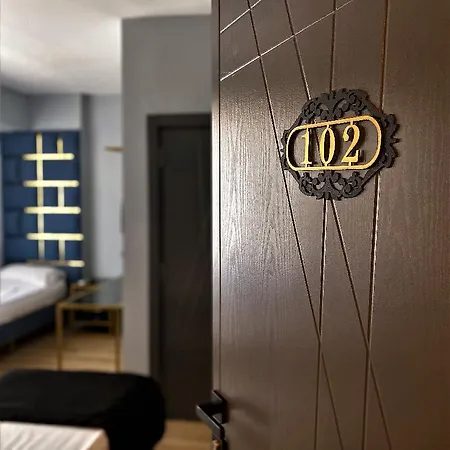 Hotel Orange Airport 3*